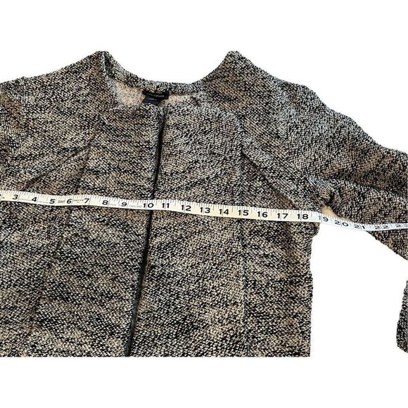 Ann Taylor shrug - Picture 8 of 8